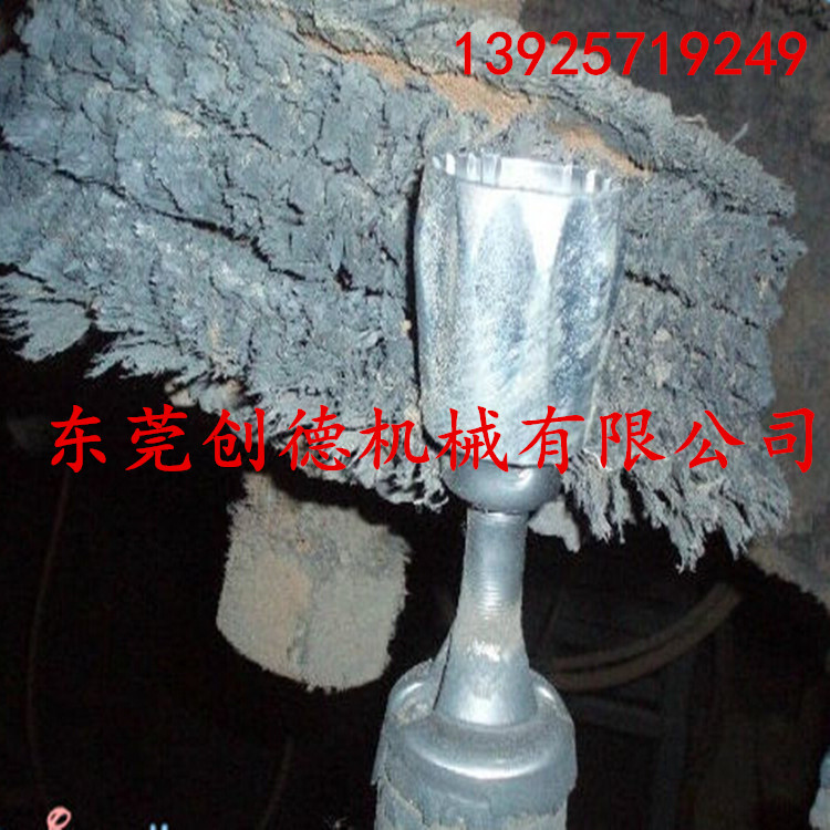 四組(zu)重型圓(yuan)盤自動(dòng)抛光機(jī)